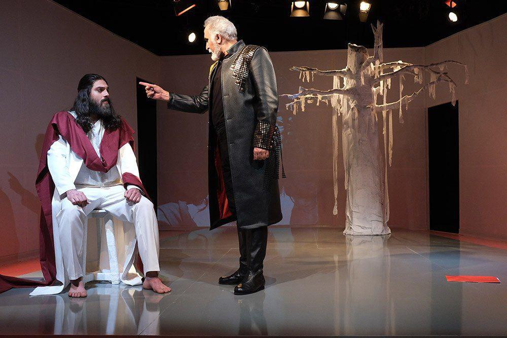 گیشه دغدغه همیشگی ام است/مخالف اجراهای کمدی در سطح شهر نیستم گیشه دغدغه همیشگی ام است/مخالف اجراهای کمدی در سطح شهر نیستم