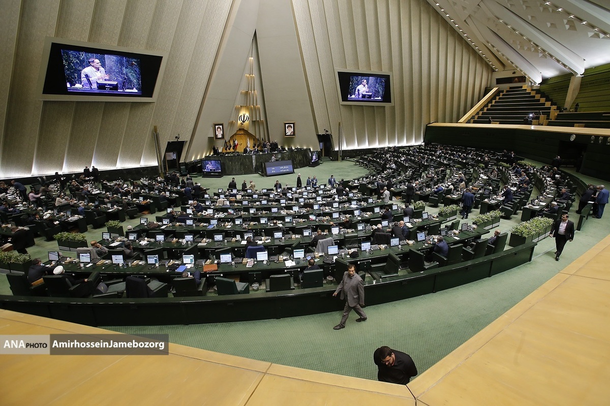 مصوبه مجلس درباره متناسب‌سازی حقوق بازنشستگان به مجمع تشخیص ارسال شد