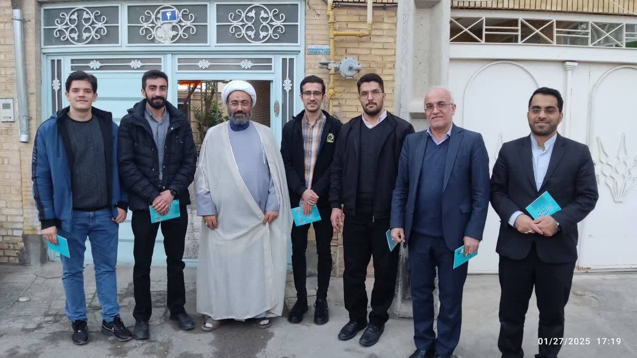 خصوصیات اخلاقی شهید روحانی عابدین قائمی به روایت پدرش؛ بسیار شجاع و نترس و در برخورد با والدین باادب بود خصوصیات اخلاقی شهید روحانی عابدین قائمی به روایت پدرش؛ بسیار شجاع و نترس و در برخورد با والدین باادب بود