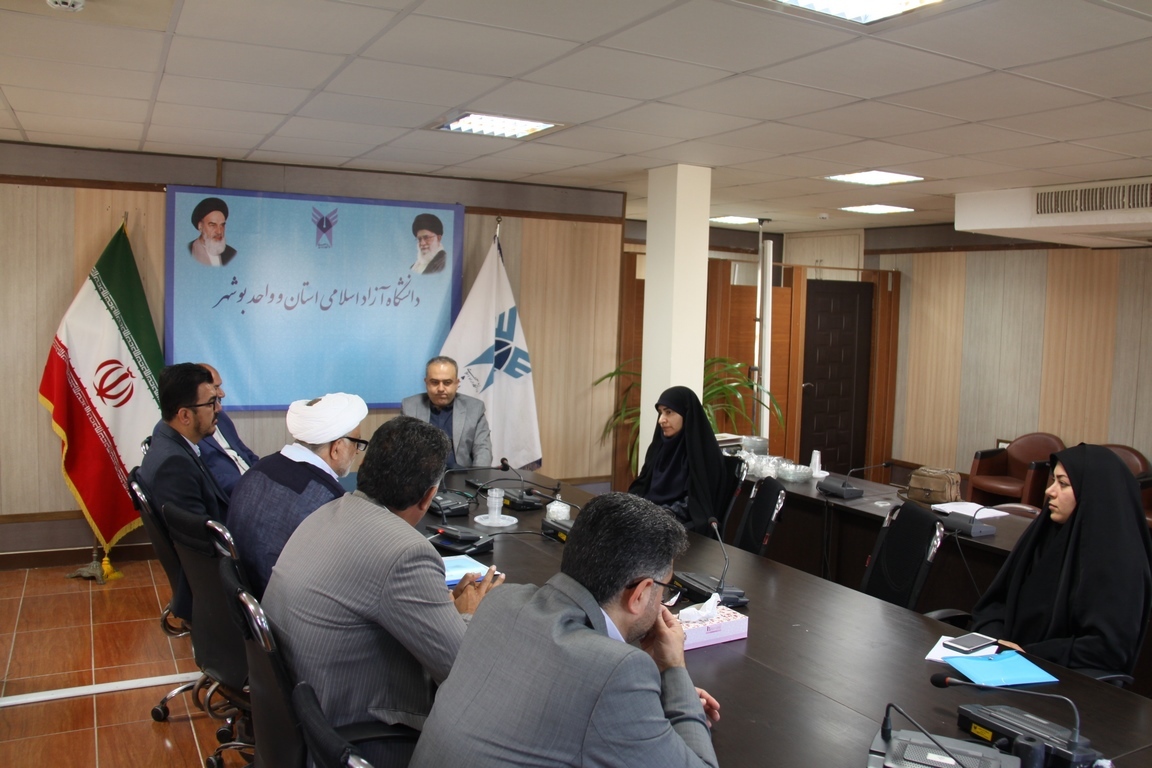 تحصیل ۲۵ هزار دانشجو در دانشگاه آزاد بوشهر تحصیل ۲۵ هزار دانشجو در دانشگاه آزاد بوشهر