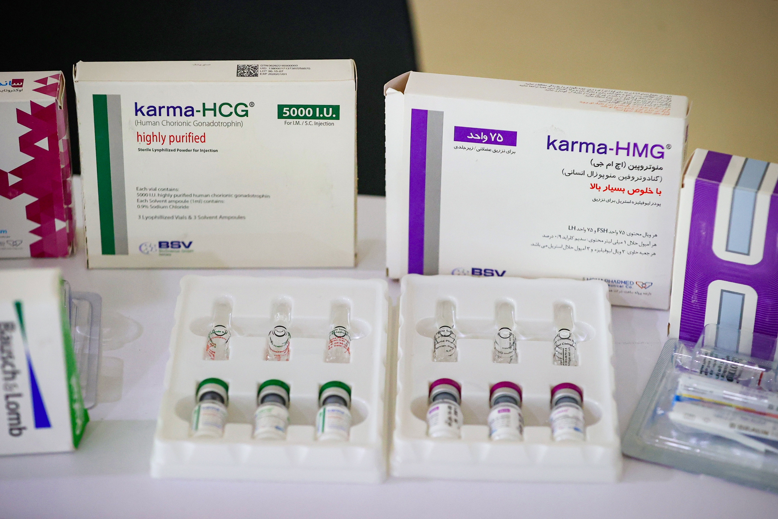 بازدید رئیس‌‌جمهور پزشکیان از نمایشگاه دارو و تجهیزات پزشکی +عکس