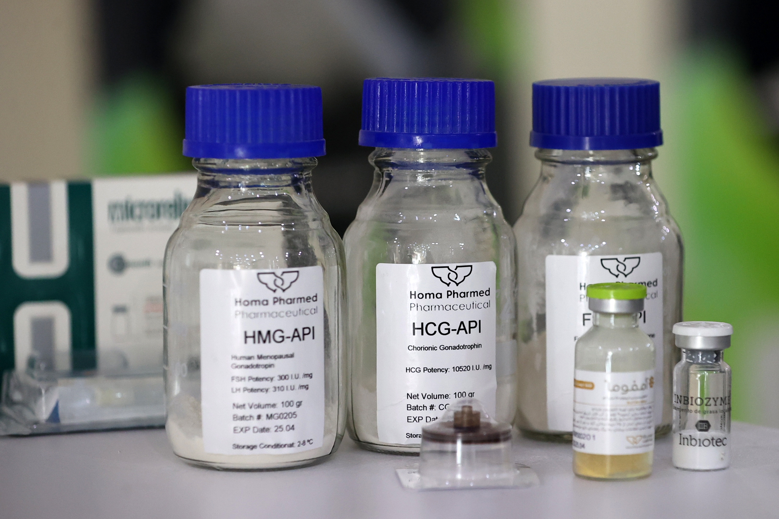 بازدید رئیس‌‌جمهور پزشکیان از نمایشگاه دارو و تجهیزات پزشکی +عکس