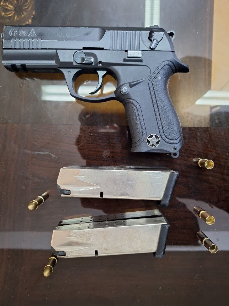 انتشار نخستین تصاویر از سارقان مسلح طلافروشی در خزانه تهران انتشار نخستین تصاویر از سارقان مسلح طلافروشی در خزانه تهران