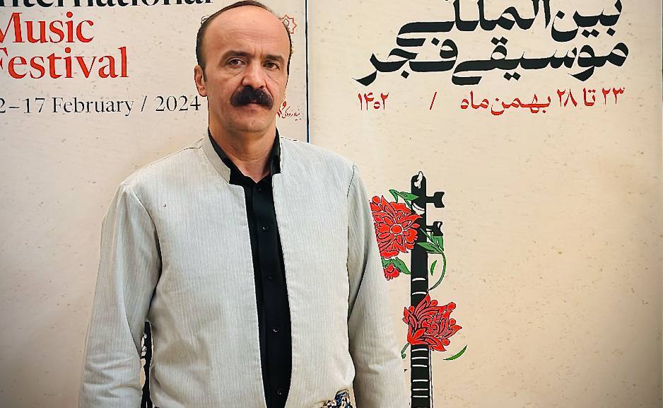 گلایههای پیشکسوت دفنوازی از عدم حمایت دف عرفانی و اصیل/ مراسم هزاردف کردستان سال آتی برپا میشود گلایههای پیشکسوت دفنوازی از عدم حمایت دف عرفانی و اصیل/ مراسم هزاردف کردستان سال آتی برپا میشود