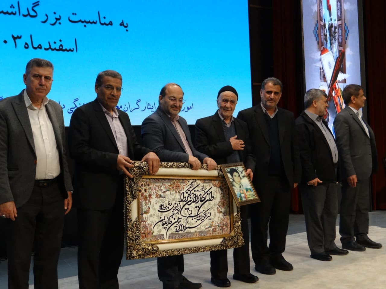 پیادهسازی اصول و ارزشهای موردنظر شهدا در دانشگاه آزاد پیادهسازی اصول و ارزشهای موردنظر شهدا در دانشگاه آزاد