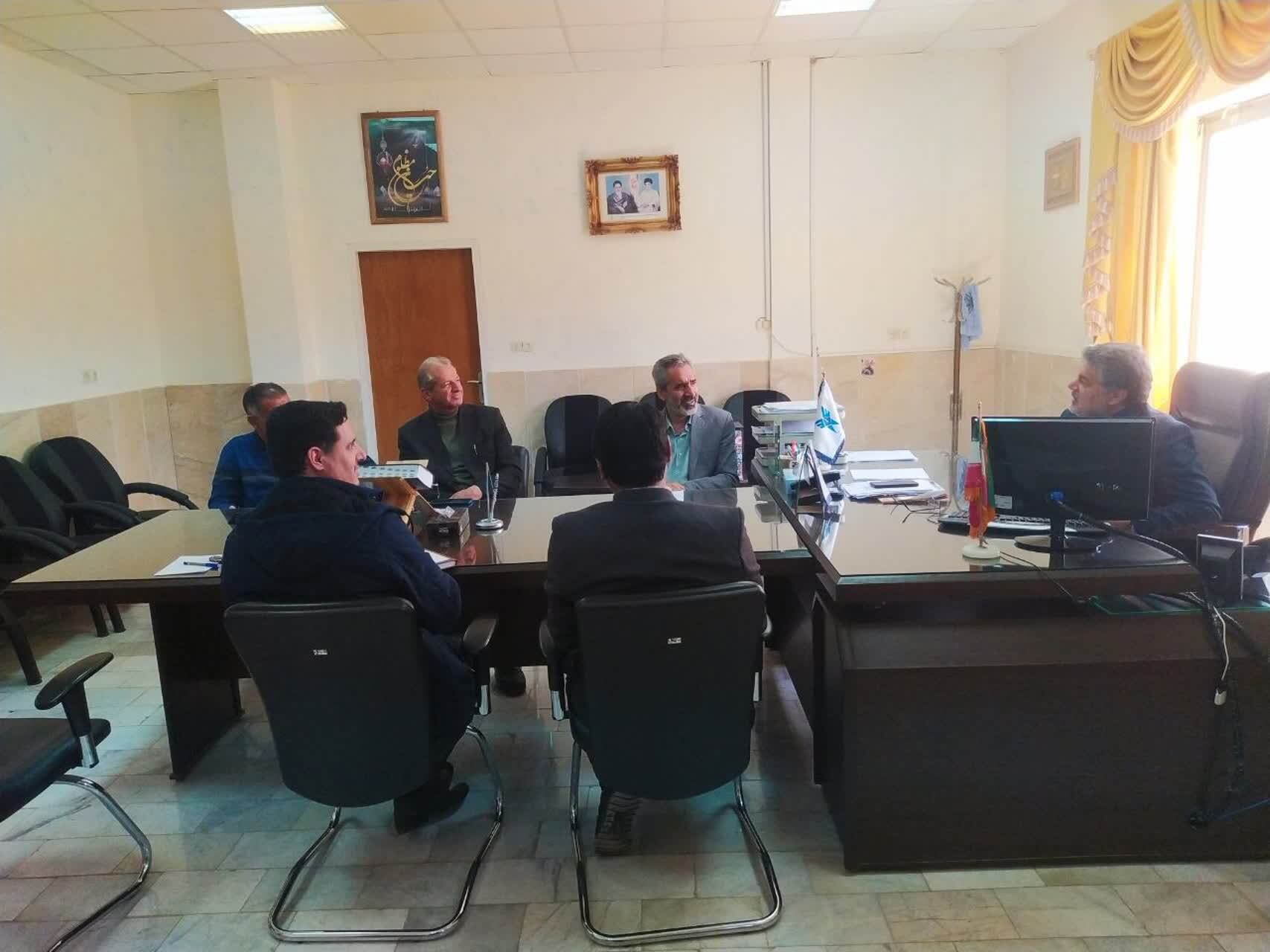 آوای عشق و فداکاری؛ گلباران یاد قهرمانان سرزمین ایمان و ایستادگی