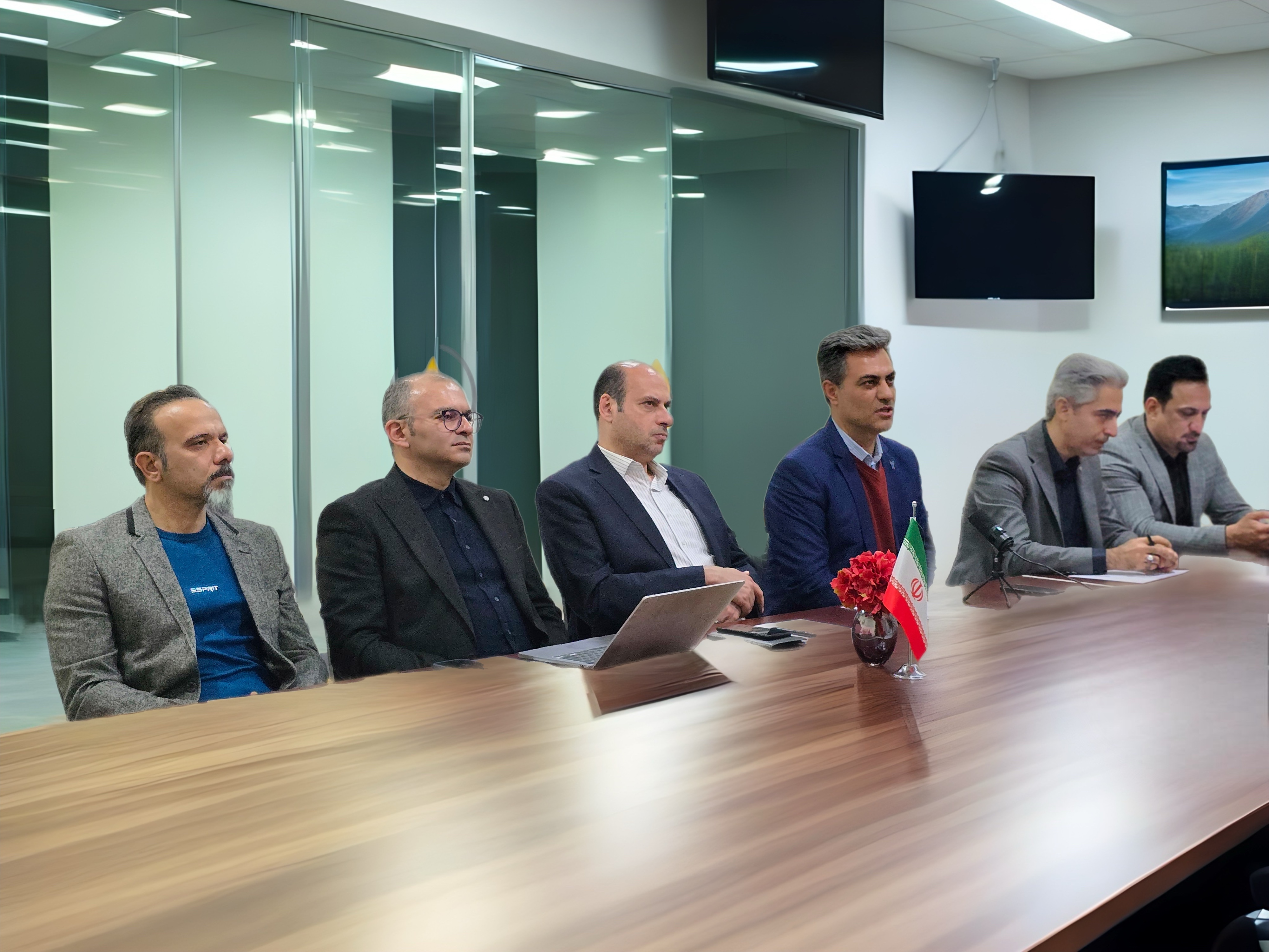 گسترش همکاریهای علمی و دانشگاهی دانشگاه آزاد با اقلیم کردستان عراق گسترش همکاریهای علمی و دانشگاهی دانشگاه آزاد با اقلیم کردستان عراق