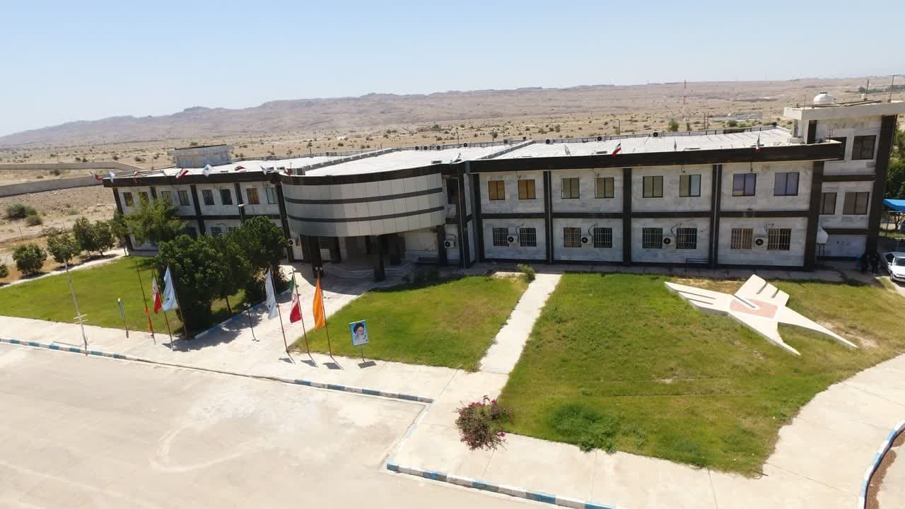 آماده//عیدانه// توسعه اقتصادی با احداث نیروگاه برق خورشیدی با ظرفیت ۳۰۰ کیلووات آماده//عیدانه// توسعه اقتصادی با احداث نیروگاه برق خورشیدی با ظرفیت ۳۰۰ کیلووات