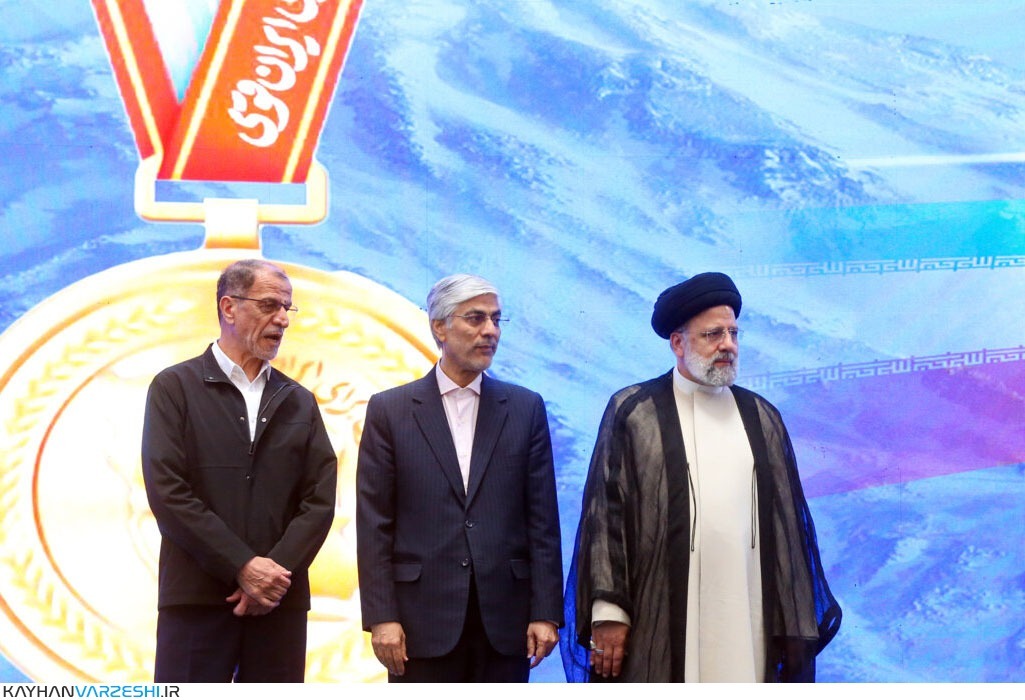 ورزش و ارزش؛ میراث ماندگار دولت شهید جمهور در حمایت از قهرمانان ملی ورزش و ارزش؛ میراث ماندگار دولت شهید جمهور در حمایت از قهرمانان ملی