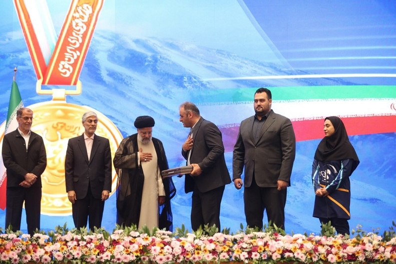 ورزش و ارزش؛ میراث ماندگار دولت شهید جمهور در حمایت از قهرمانان ملی