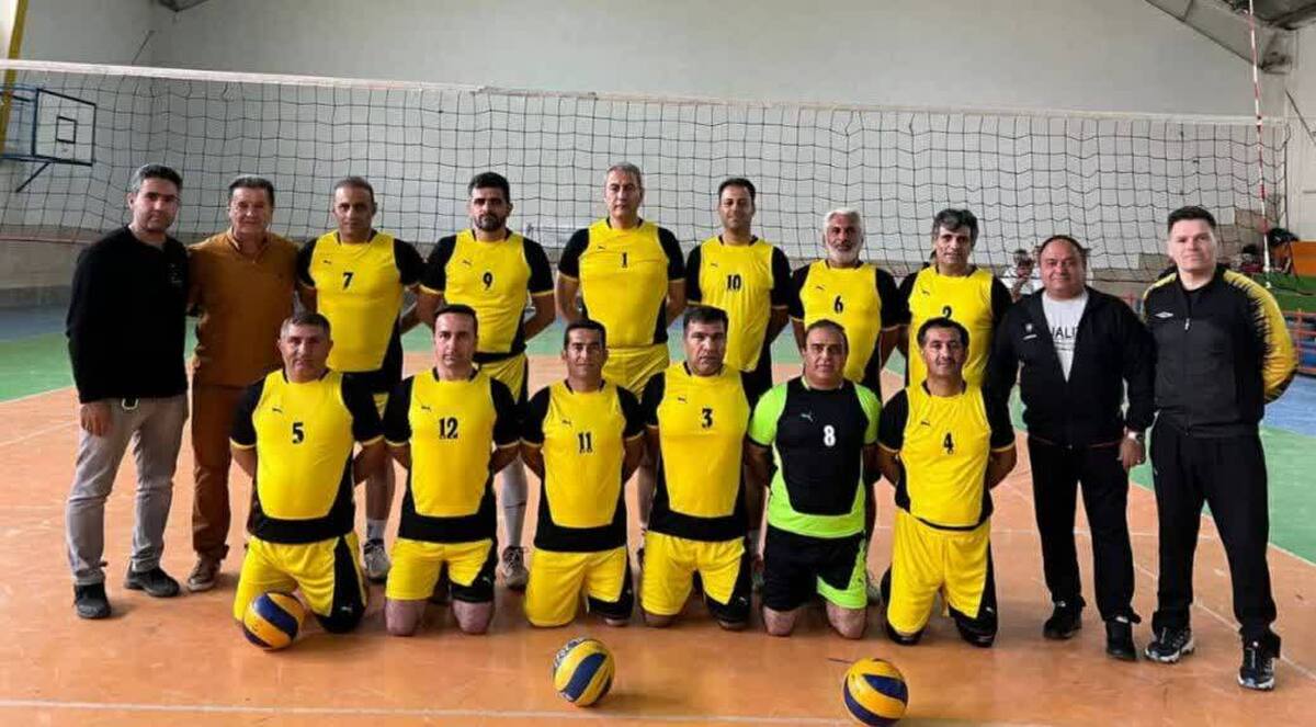 شیراز قهرمان مسابقات والیبال اعضای هیئت علمی منطقه یک دانشگاه آزاد شد