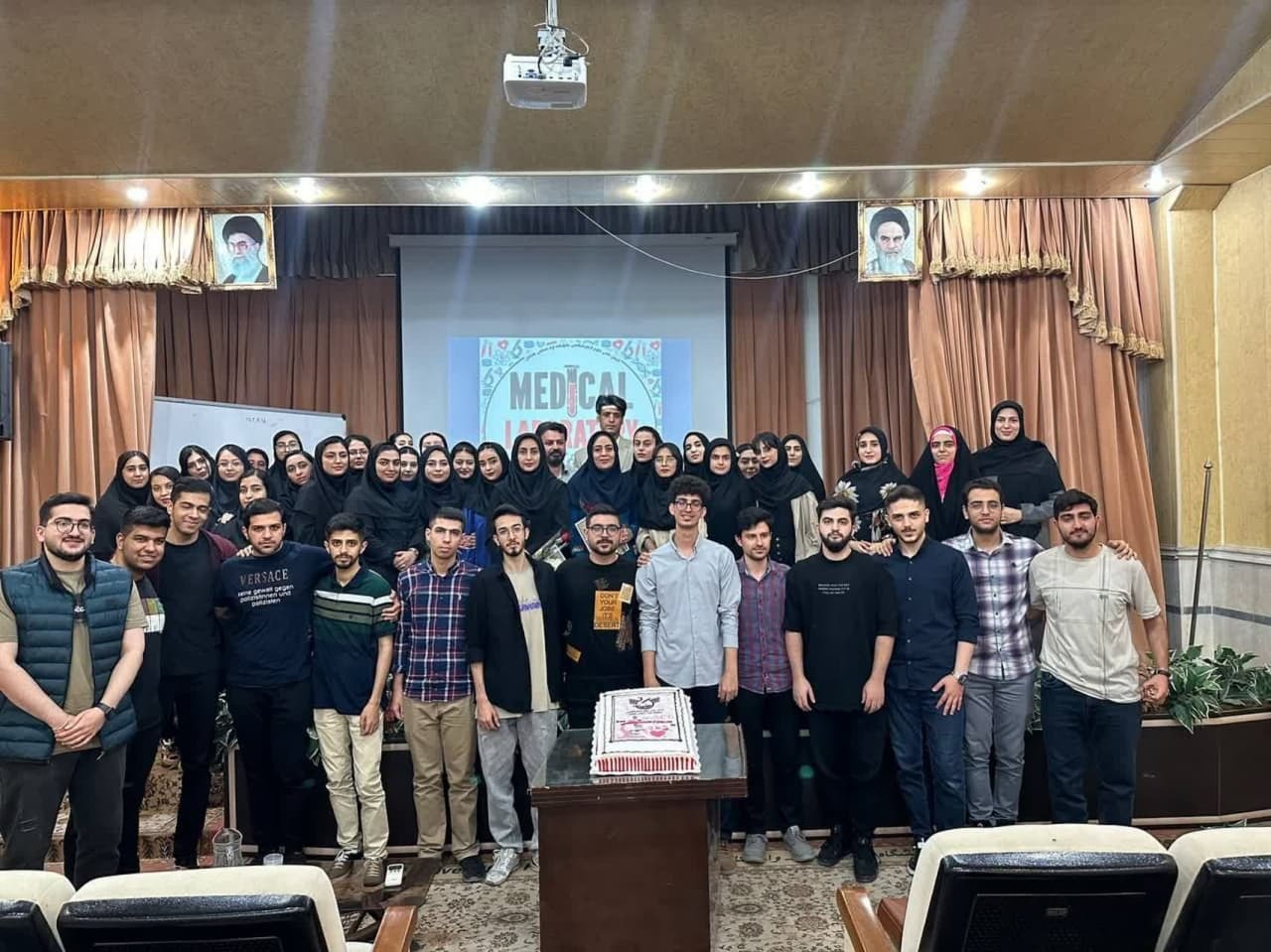 کیفیت رشتههای پیراپزشکی ضامن سلامتی جامعه است کیفیت رشتههای پیراپزشکی ضامن سلامتی جامعه است