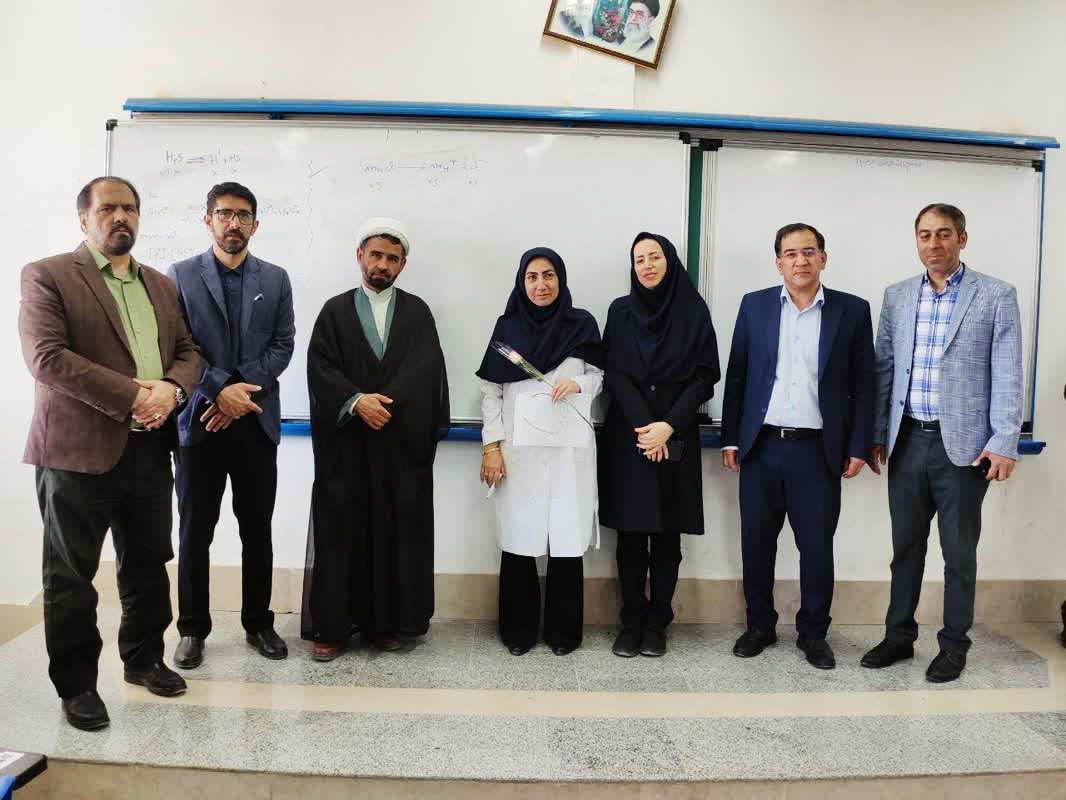 معلم اساسی‌ترین عامل تحقق اهداف نظام تعلیم و تربیت است