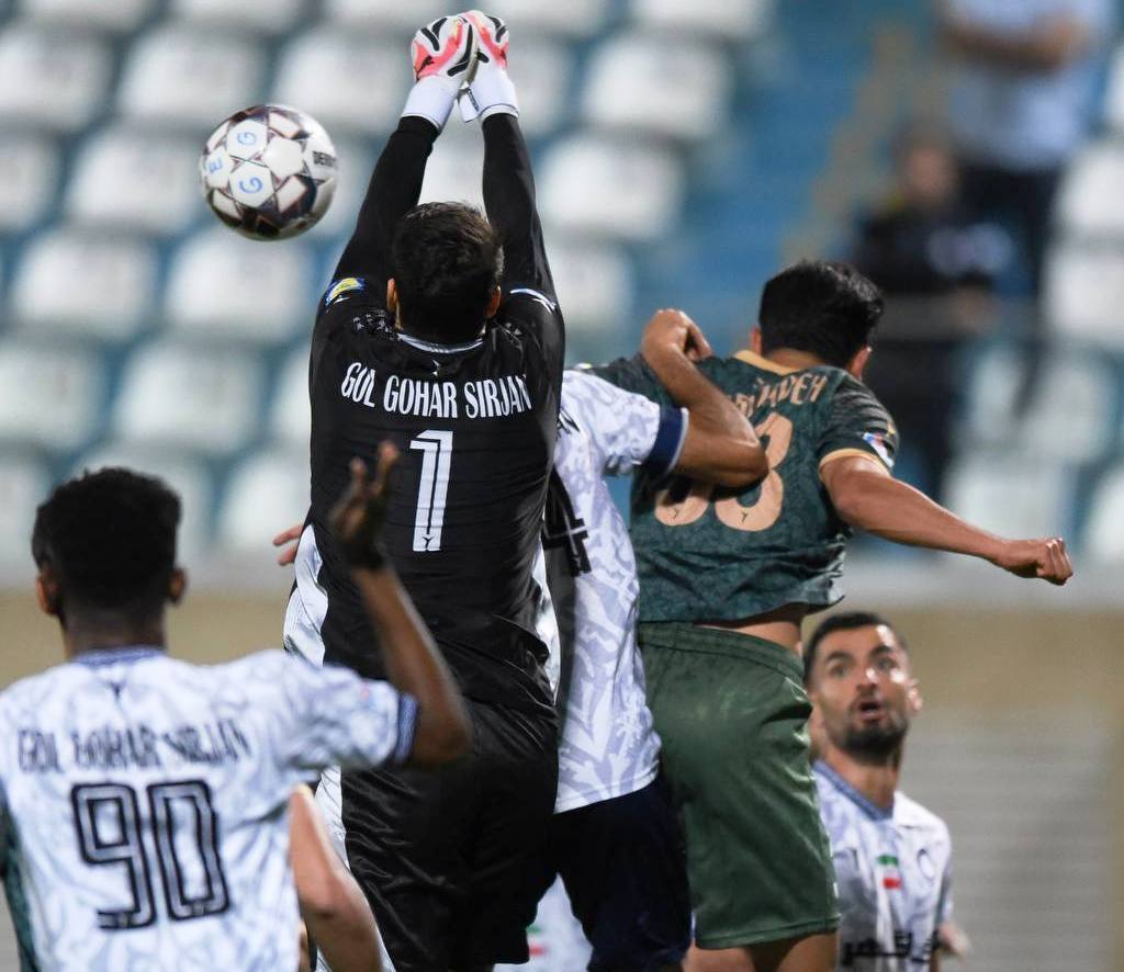 واکنش ناظر داوری به تغییر رنگ پیراهن گل‌گهر مقابل شمس آذر