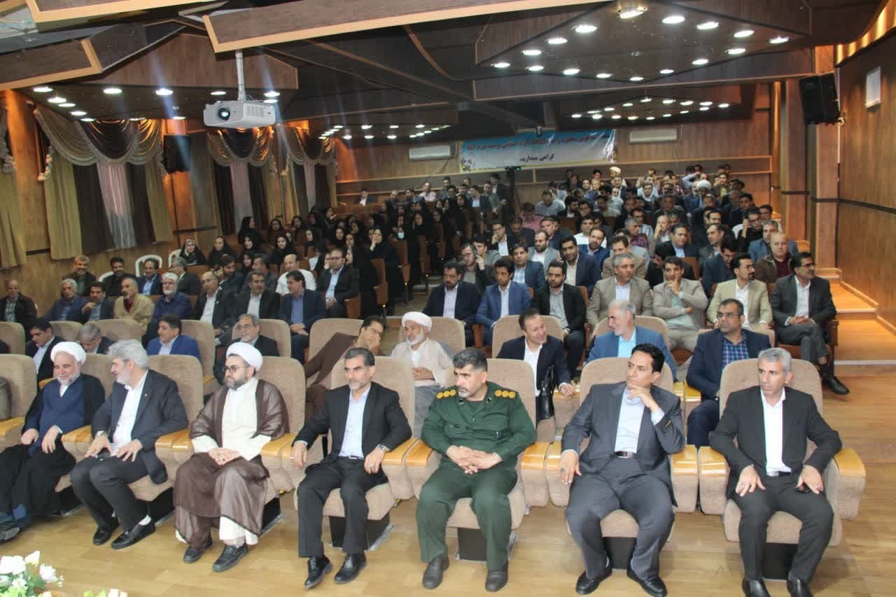 دانشگاه آزاد مصداق «جهش علمی با مشارکت مردم» دانشگاه آزاد مصداق «جهش علمی با مشارکت مردم»