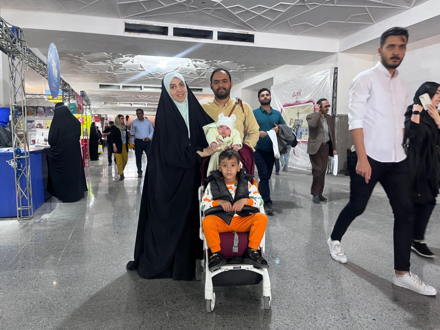 نمایشگاه کتاب محفلی برای خانواده ها+ عکس نمایشگاه کتاب محفلی برای خانواده ها+ عکس