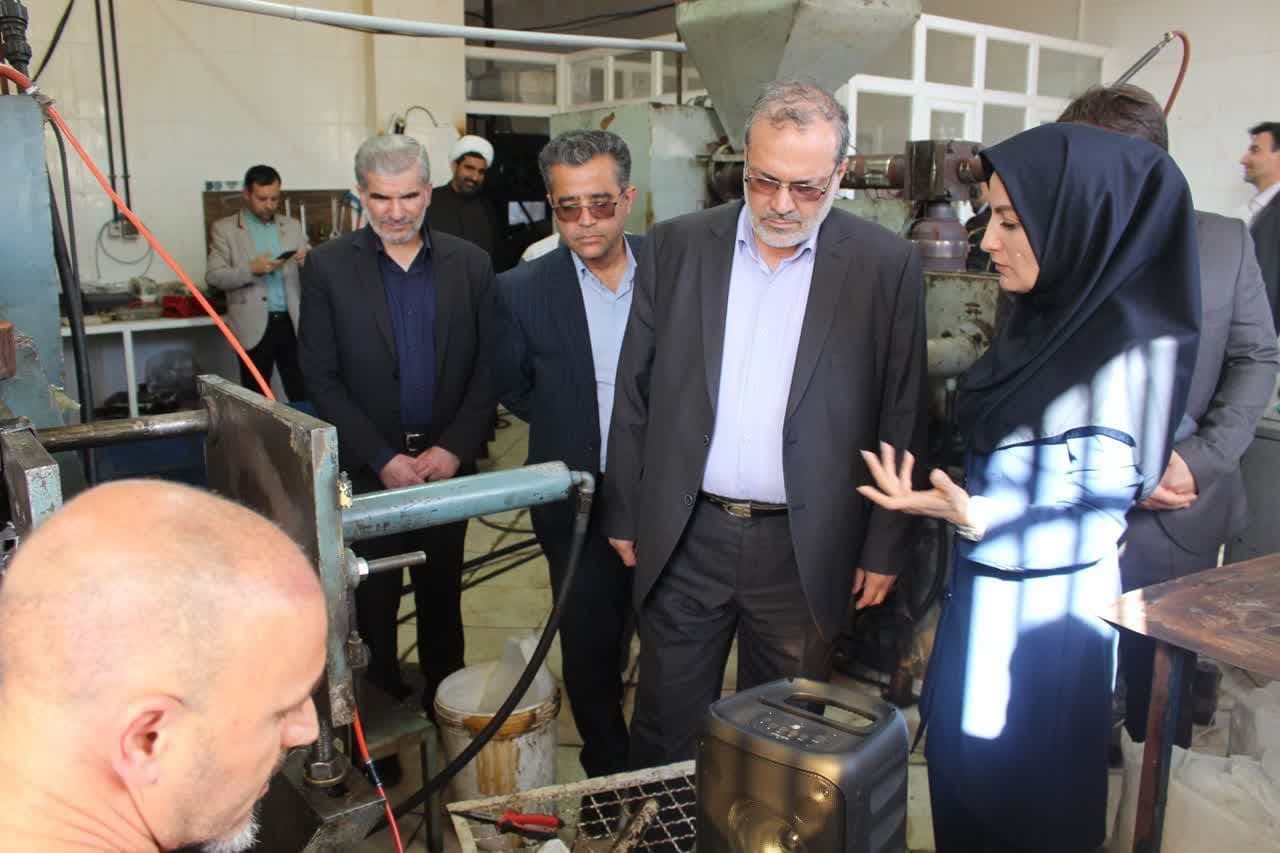 لزوم به‌کارگیری اعضای هیئت علمی در مراکز رشد برای آموزش‌های مهارتی دانشجویان