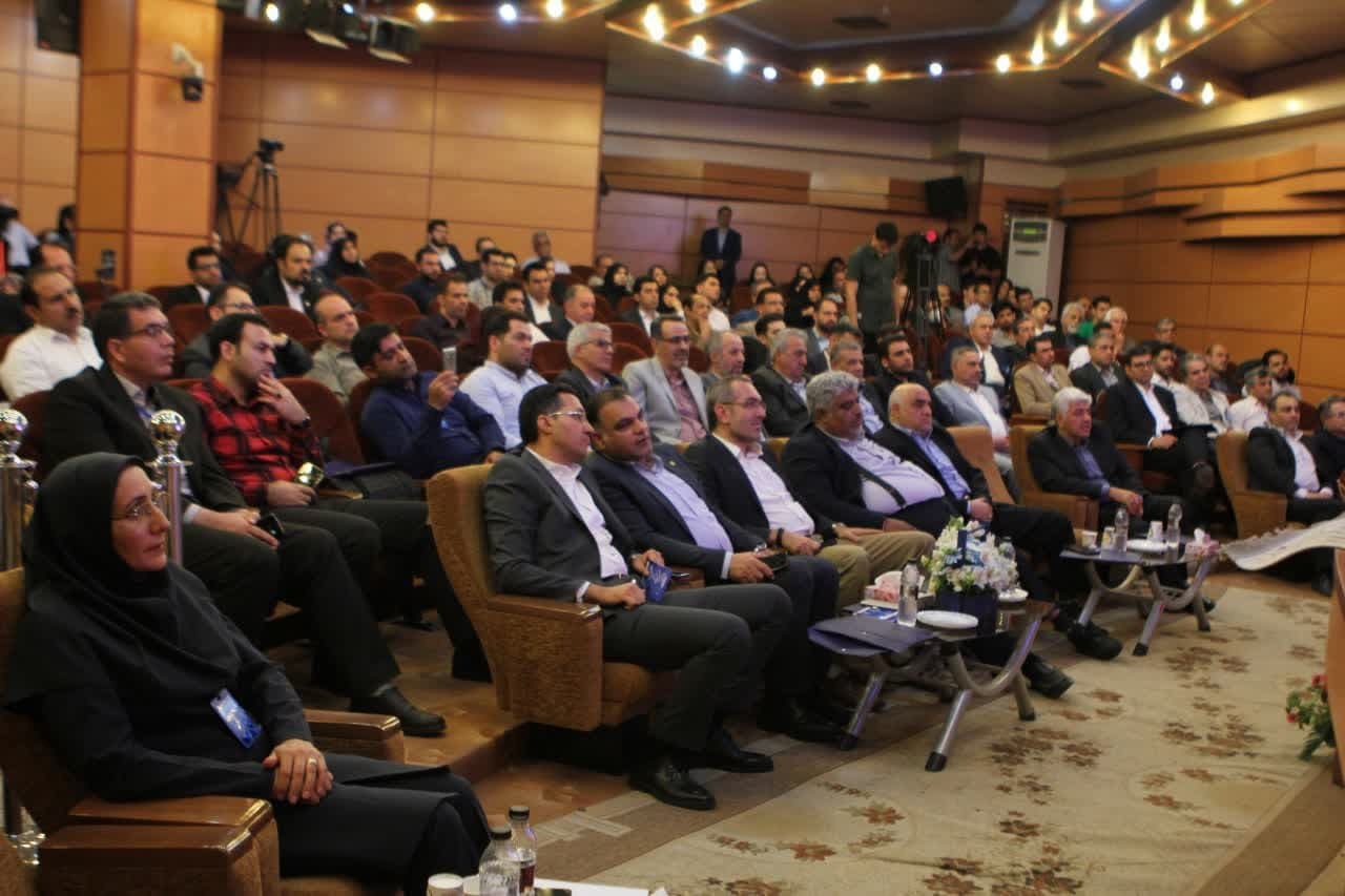 سرای نوآوری فرش ماشینی دانشگاه آزاد کاشان مرجع تخصصی پژوهشهای علمی سرای نوآوری فرش ماشینی دانشگاه آزاد کاشان مرجع تخصصی پژوهشهای علمی