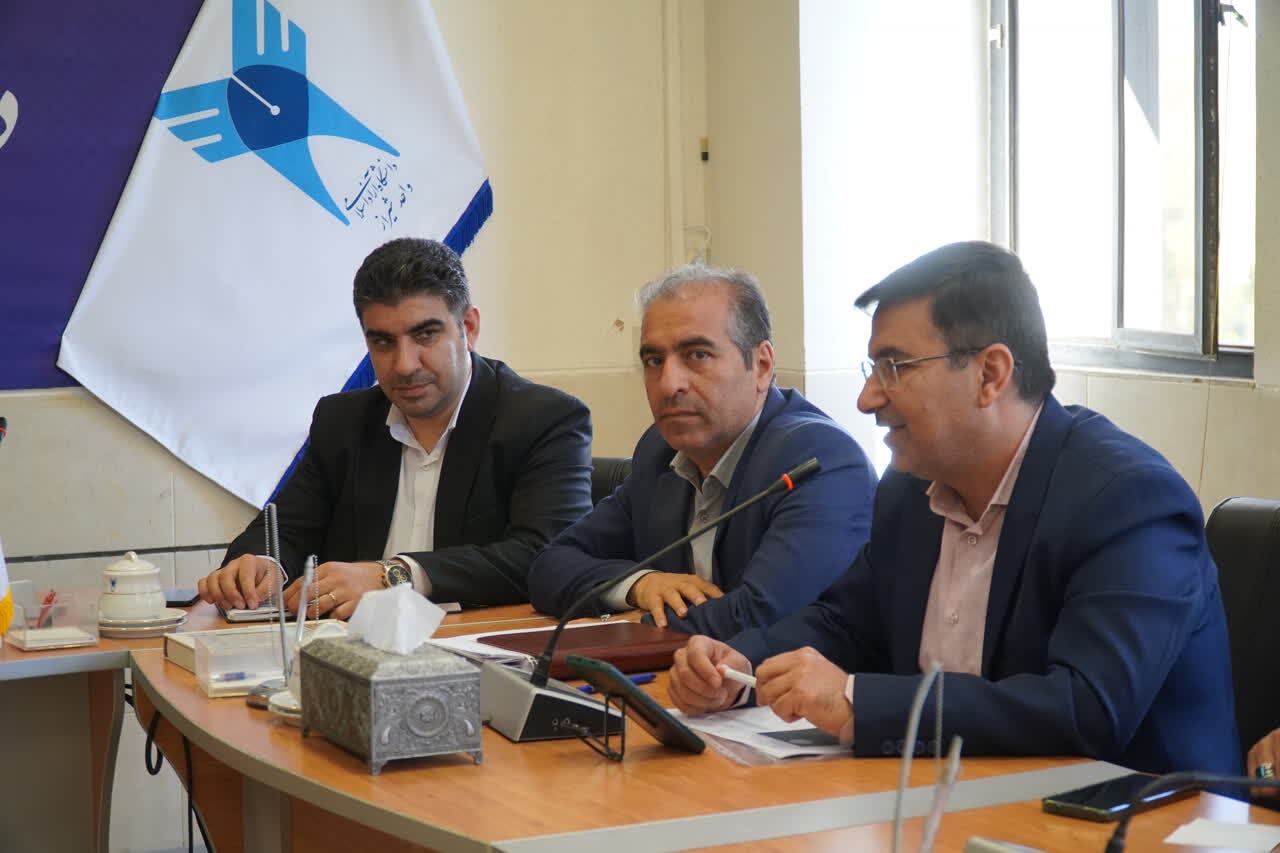 مدارس سما دانشگاه آزاد را به نهاد اجتماعی تبدیل کرده است مدارس سما دانشگاه آزاد را به نهاد اجتماعی تبدیل کرده است