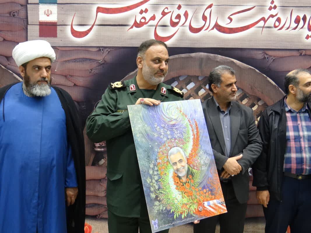 شهید رحیمی فرصت نکرد رخت دامادی به تن کند/ امانتداری و وظیفهشناسی آوازه شهید فاضل بود شهید رحیمی فرصت نکرد رخت دامادی به تن کند/ امانتداری و وظیفهشناسی آوازه شهید فاضل بود