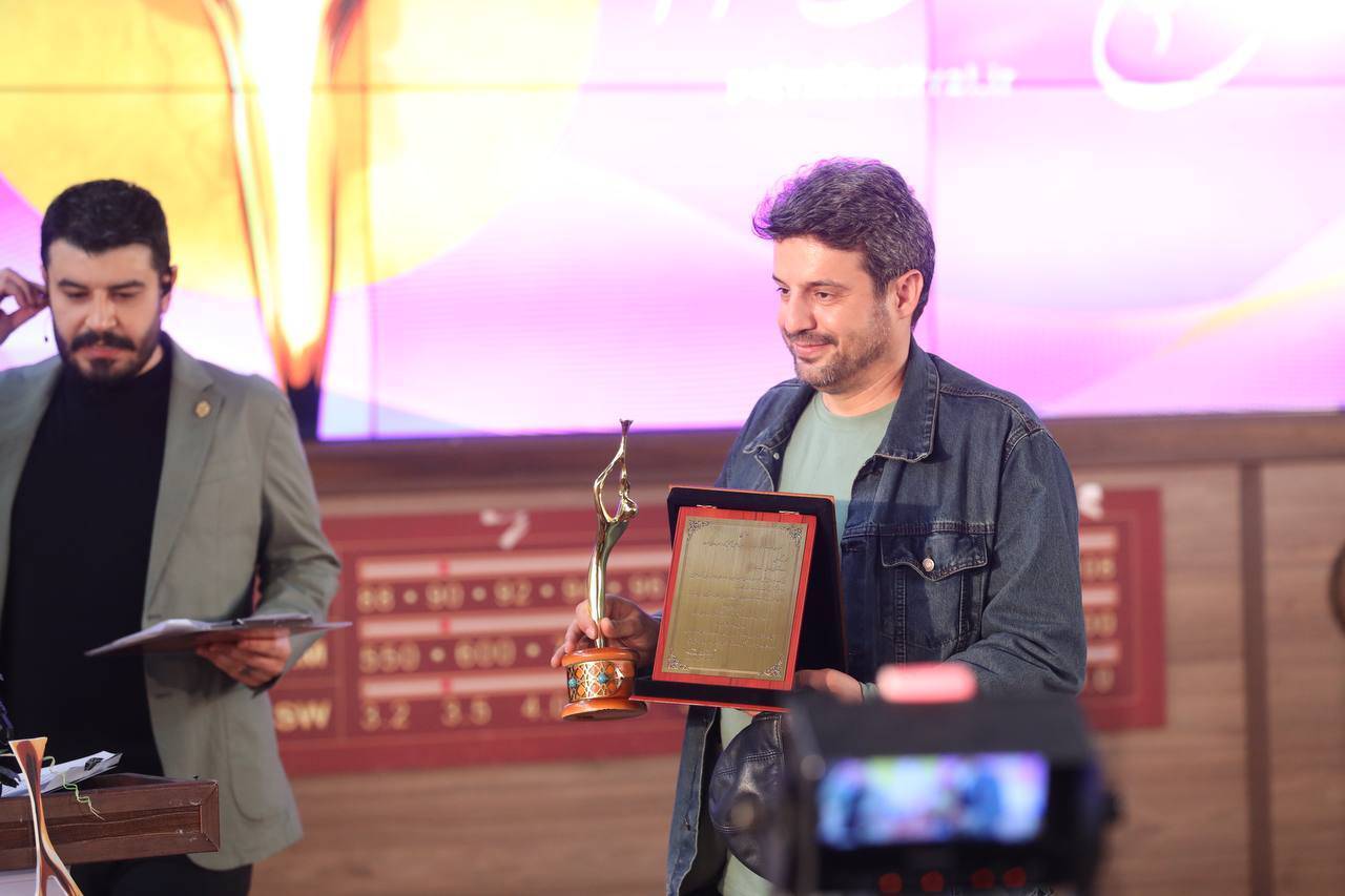 معرفی برگزیدگان سومین جشنواره پژواک/ وعده معاون صدا برای برگزاری دور چهارم به صورت بینالمللی معرفی برگزیدگان سومین جشنواره پژواک/ وعده معاون صدا برای برگزاری دور چهارم به صورت بینالمللی