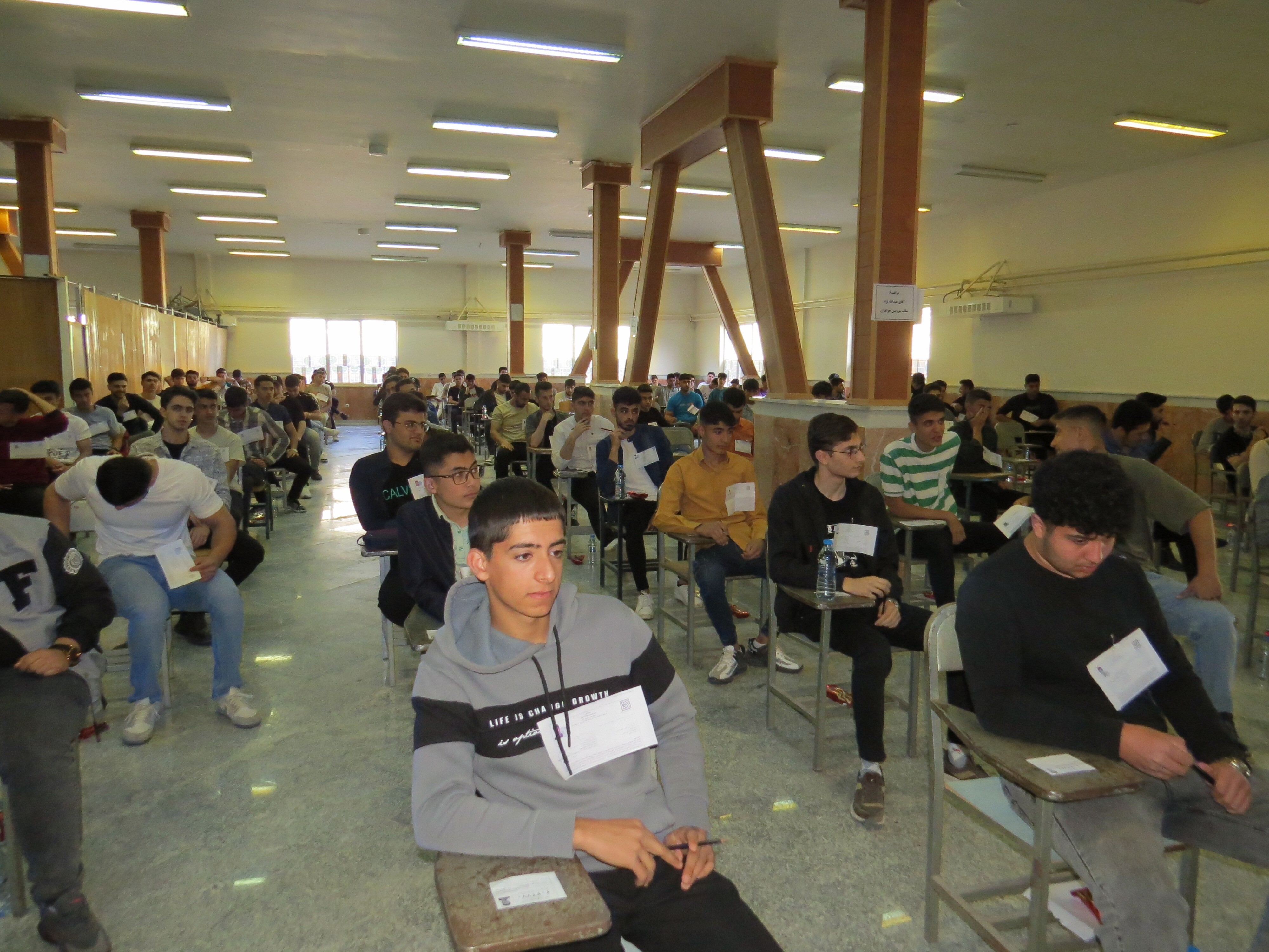 ماراتُن علمی متقاضیان آزمون سراسری برای تصاحب صندلی‌های دانشگاه‌ها