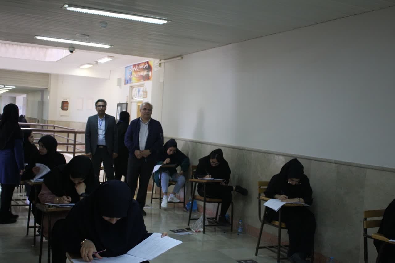 ماراتُن علمی متقاضیان آزمون سراسری برای تصاحب صندلی‌های دانشگاه‌ها