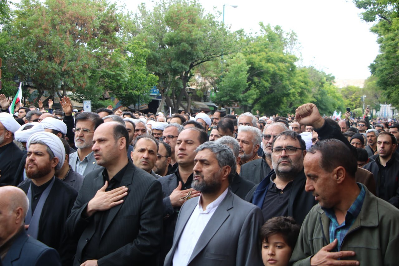 تشییع پیکر شهدای خدمت در تبریز/ آذربایجانی‌ها سنگ تمام گذاشتند + عکس و فیلم