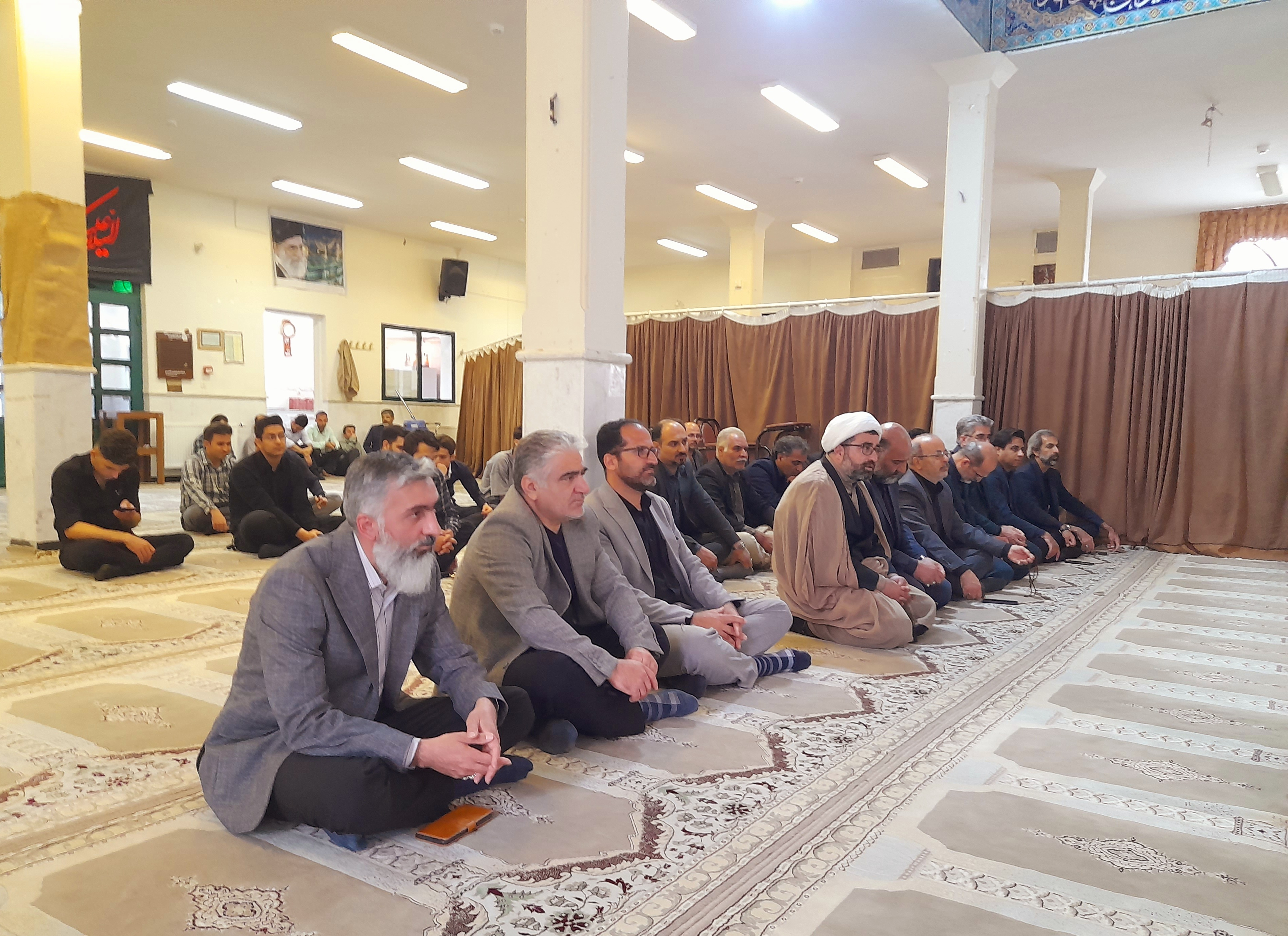 خراسانی و هم خادم رضا هم خادم المله/ دانشگاه آزاد در سوگ «شهدا خدمت»