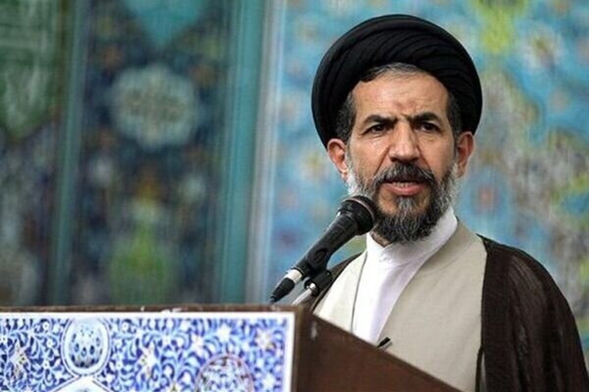 شهید رئیسی چهره زیبای کارگزار اسلامی را به نمایش گذاشت