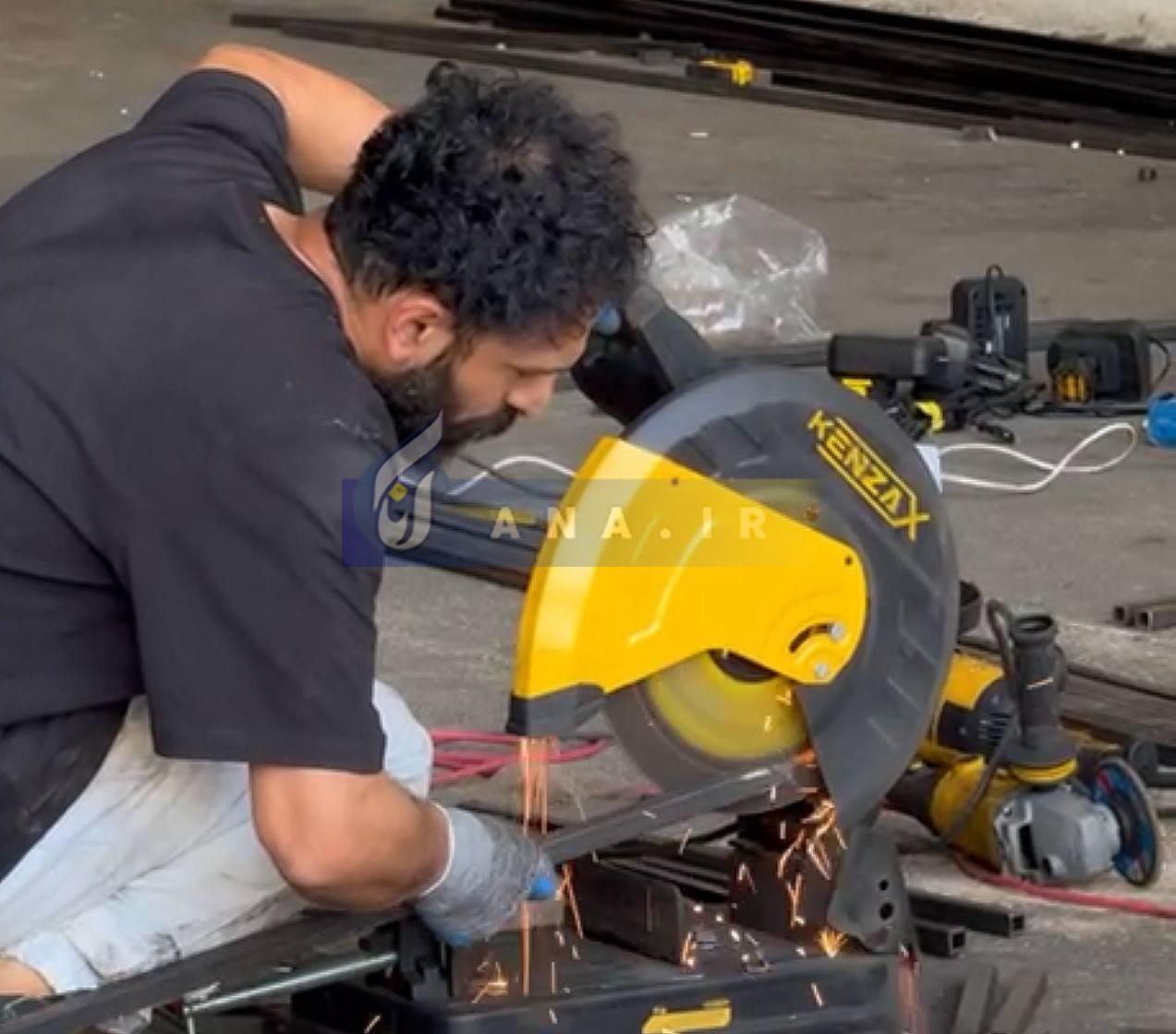 تصاویری از مراحل ساخت سکوی قهرمانی در ورزشگاه آزادی