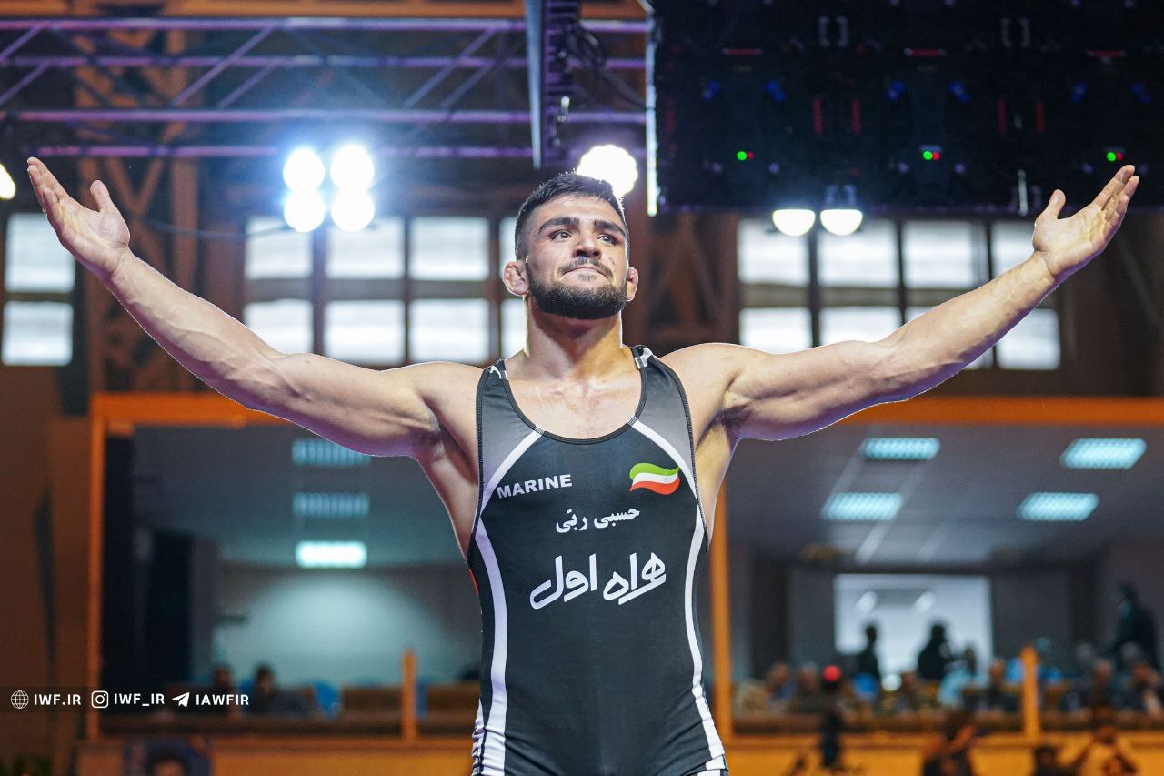 نقدی بر روز دوم جام تختی؛ شانس عظیمی برای دوبنده وزن غیرالمپیکی و بدون شانس شدن نایبقهرمان جهان نقدی بر روز دوم جام تختی؛ شانس عظیمی برای دوبنده وزن غیرالمپیکی و بدون شانس شدن نایبقهرمان جهان