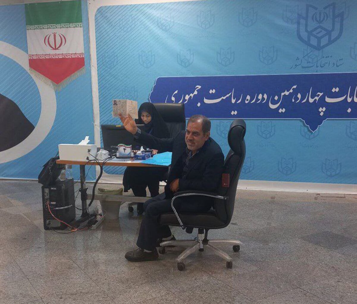 قاسم‌زاده داوطلب کاندیداتوری انتخابات ریاست‌جمهوری شد