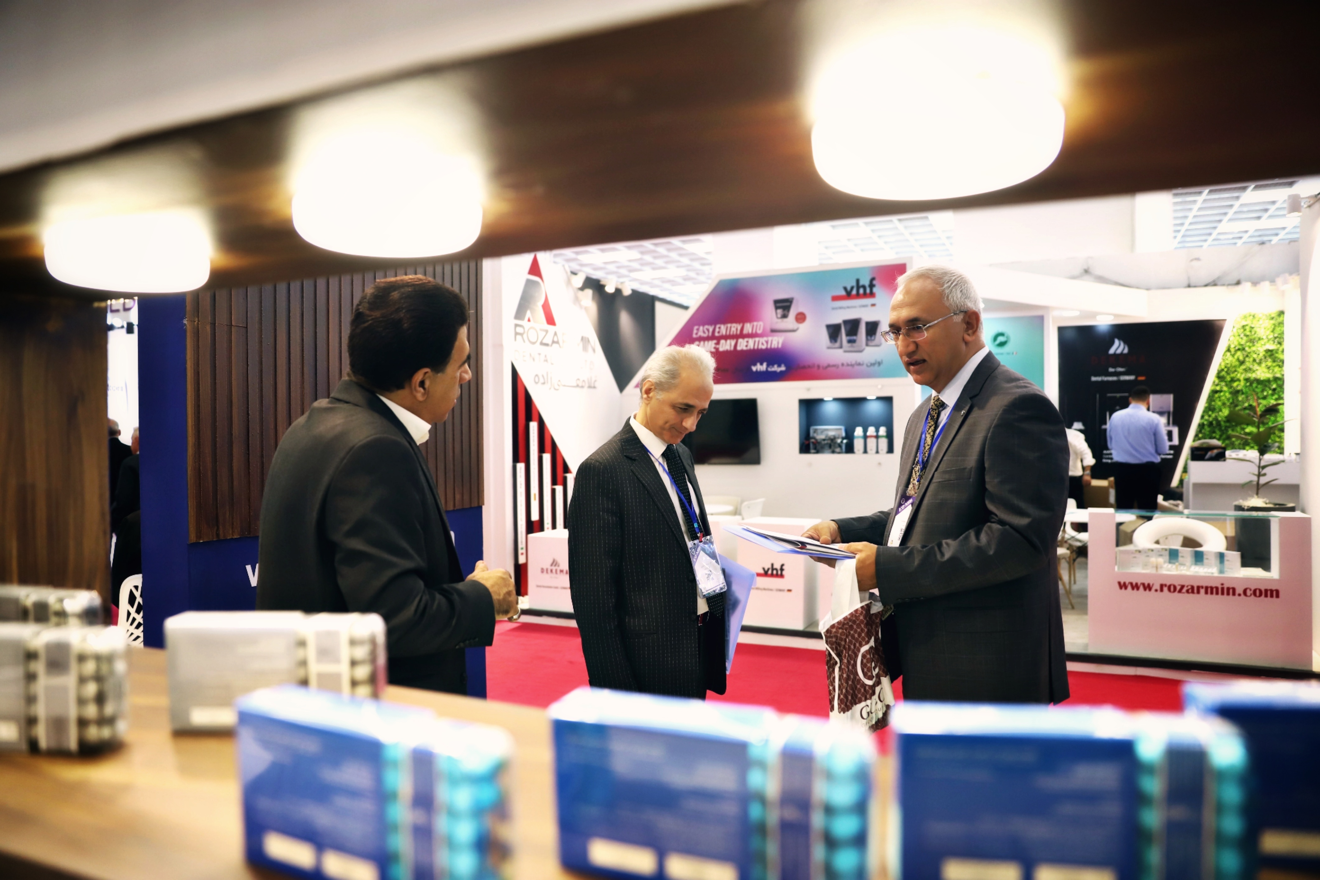 حضور شایسته شرکت اوزان در نمایشگاه اکسیدا ۲۰۲۴ حضور شایسته شرکت اوزان در نمایشگاه اکسیدا ۲۰۲۴