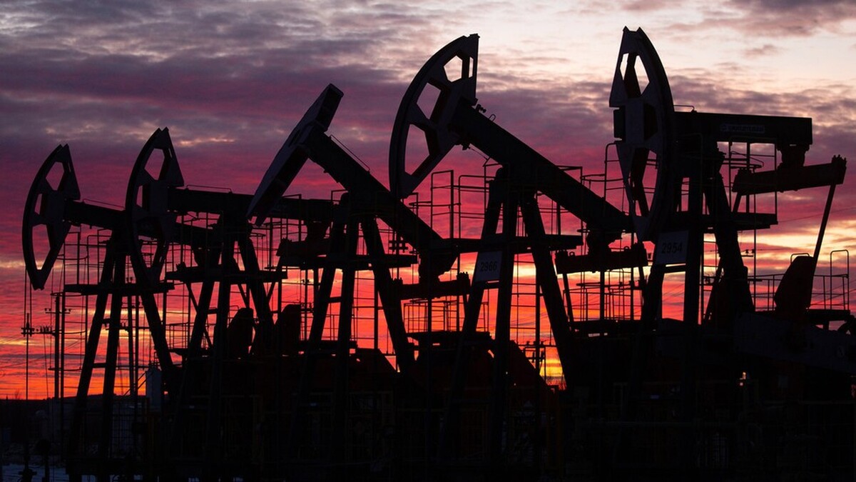 چرا قیمت نفت کاهشی شد؟