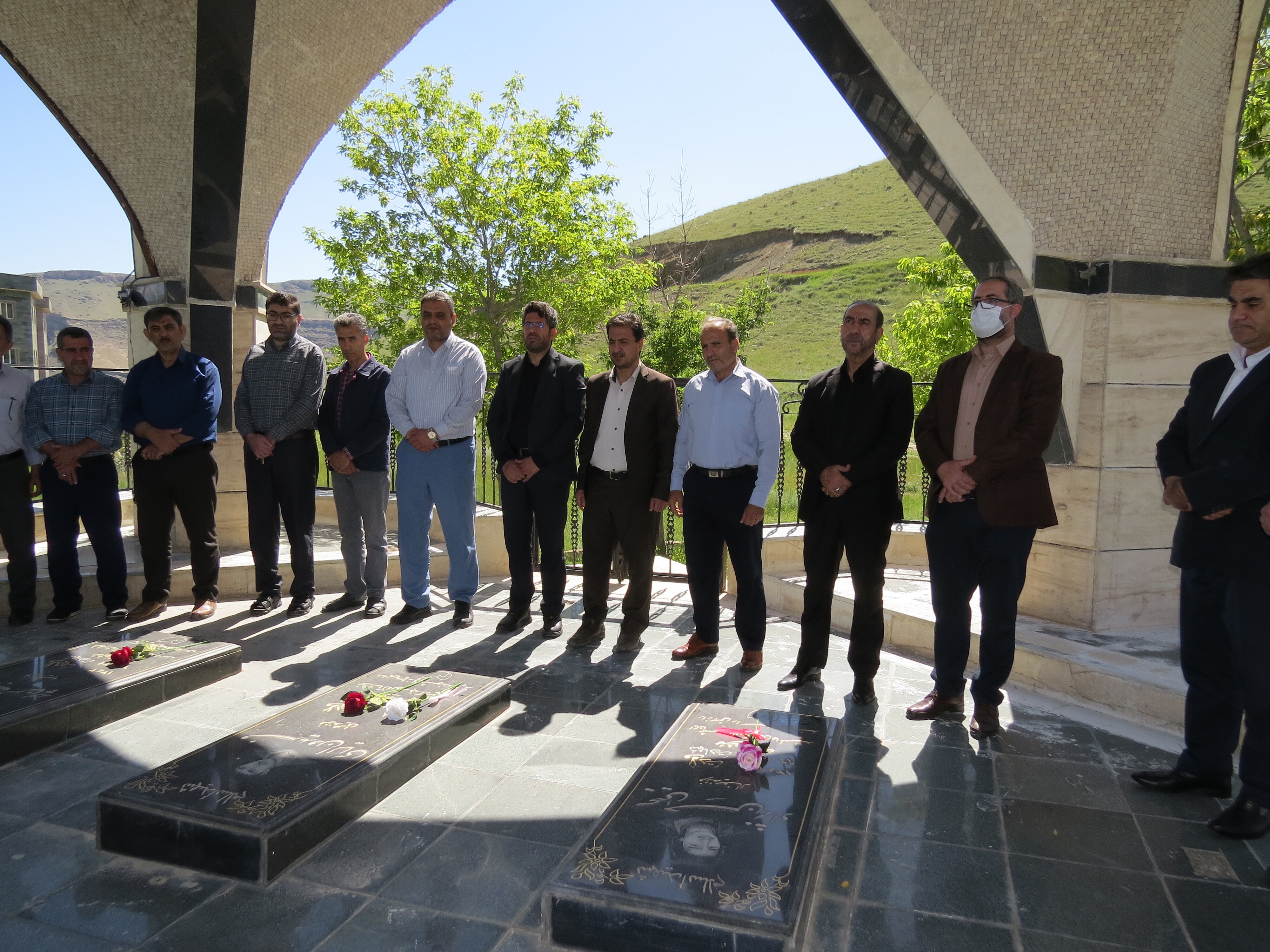 پایان مأموریت امام خمینی (ره) با استقرار حاکمیت الهی در ۳ برهه زمانی پایان مأموریت امام خمینی (ره) با استقرار حاکمیت الهی در ۳ برهه زمانی