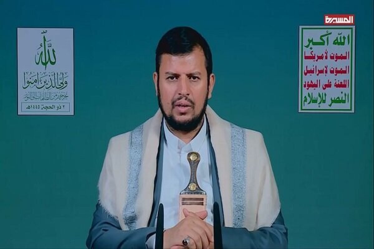 الحوثی: نظام سعودی با خانه خدا به عنوان منبع درآمد برخورد می‌کند