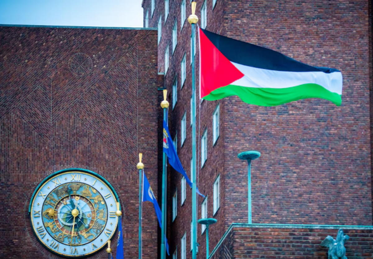 به رسمیت شناختن کشور فلسطین از سوی نروژ و ایرلند  وزیر صهیونیست واکنش نشان داد
