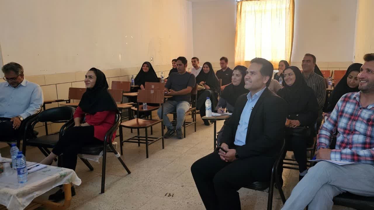 مهارت‌آموزان صنعت گردشگری با جاذبه‌های گردشگری منطقه دشت مرغاب آشنا شدند