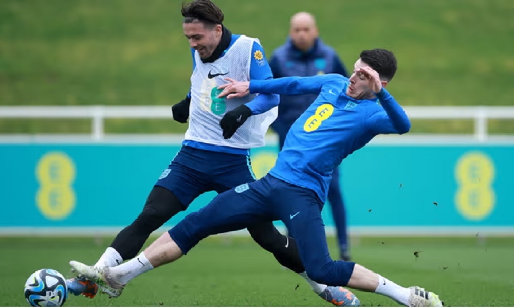 شاگرد گواردیولا از مقایسه با بکام تا شبیه شدن به گاسگویین؛ آیا گریلیش به خاطر تیم ملی از منچسترسیتی میرود؟ شاگرد گواردیولا از مقایسه با بکام تا شبیه شدن به گاسگویین؛ آیا گریلیش به خاطر تیم ملی از منچسترسیتی میرود؟