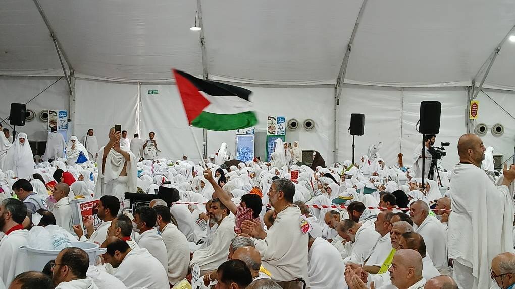 مراسم برائت از مشرکین با قرائت پیام مقام‌معظم رهبری برگزار شد+ عکس