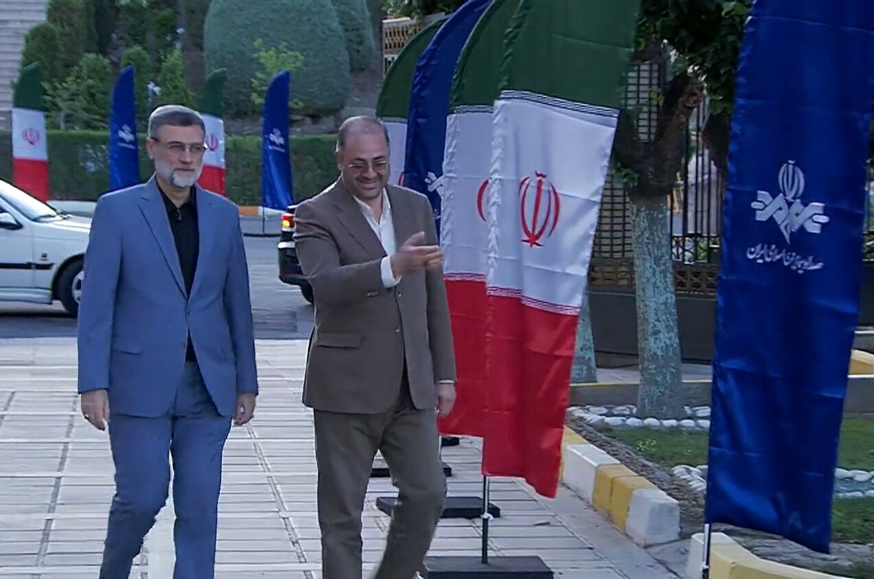 نامزدهای انتخابات ریاست جمهوری وارد محل مناظره شدند نامزدهای انتخابات ریاست جمهوری وارد محل مناظره شدند