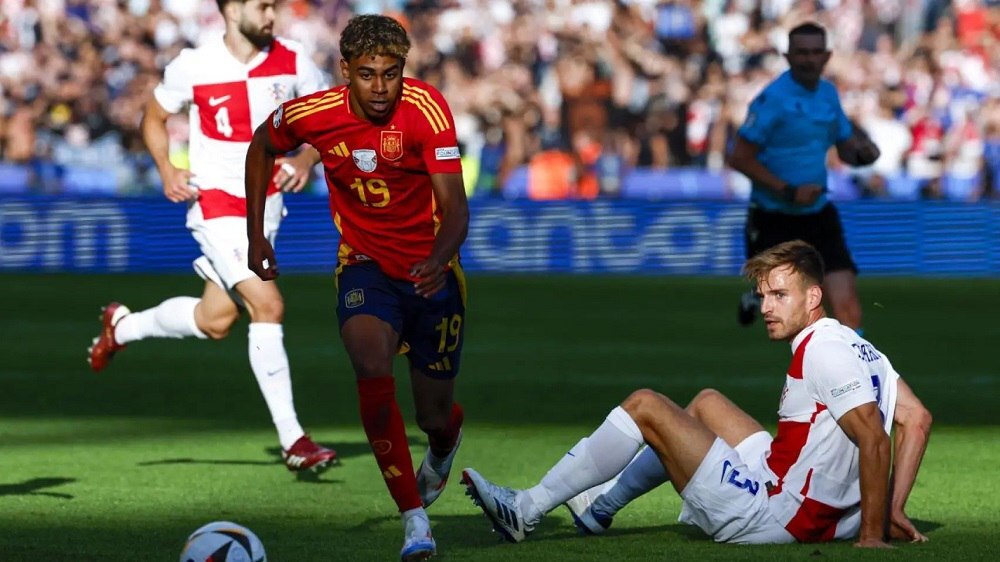 اعجوبه ای 16 ساله که قلب کروات ها را هدف گرفت؛ چرا «لامینه یامال» بازیکن بسیار خاص یورو 2024 است؟