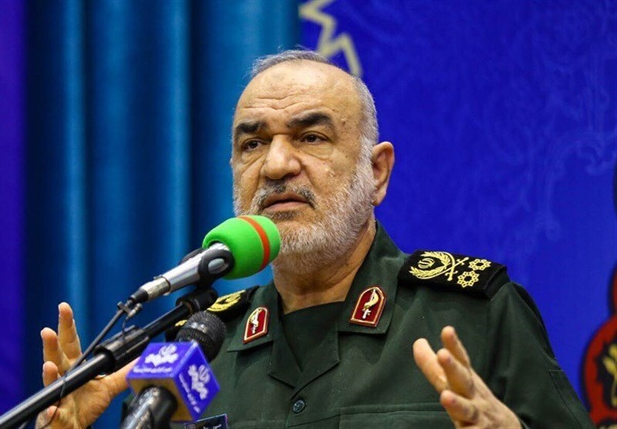 فرمانده کل سپاه پاسداران: شهید رئیسی معیار یک رئیس‌جمهوری کامل بود