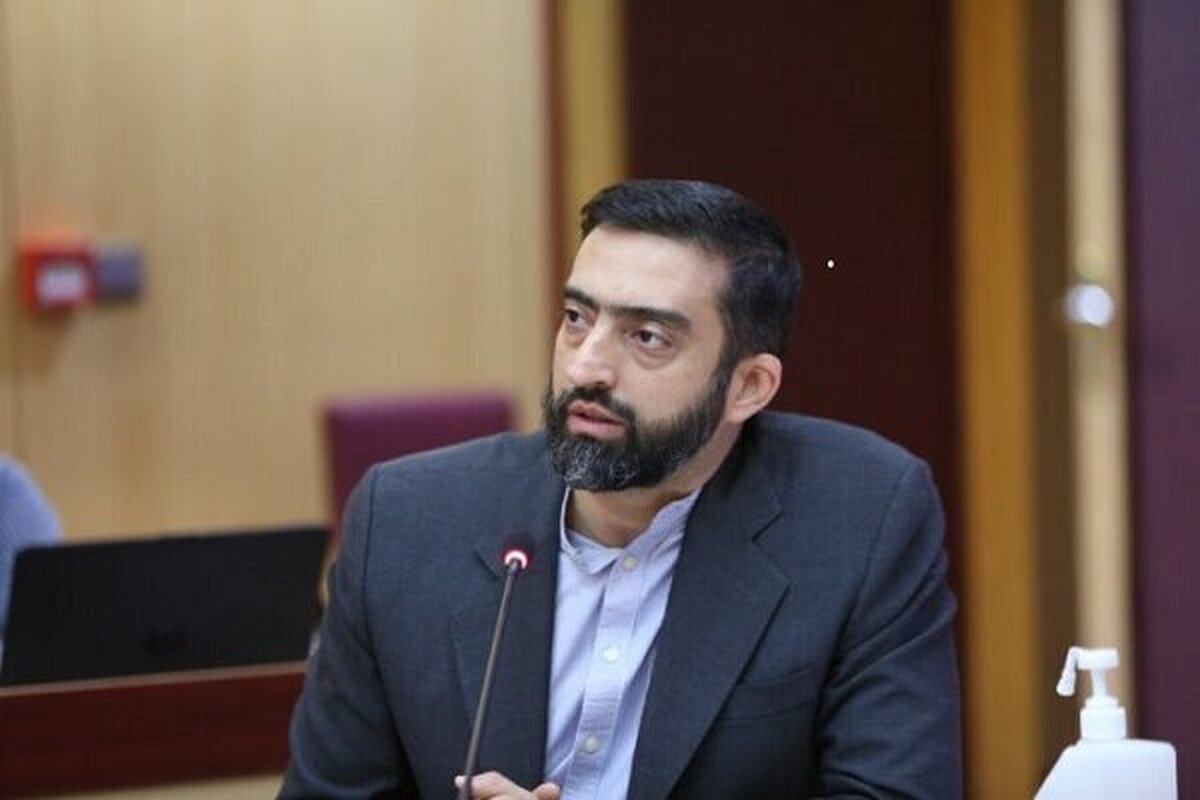 شمسی‌پور: ۳۳۰۰ استاد دانشگاه در دولت روحانی اخراج و بازنشسته شدند