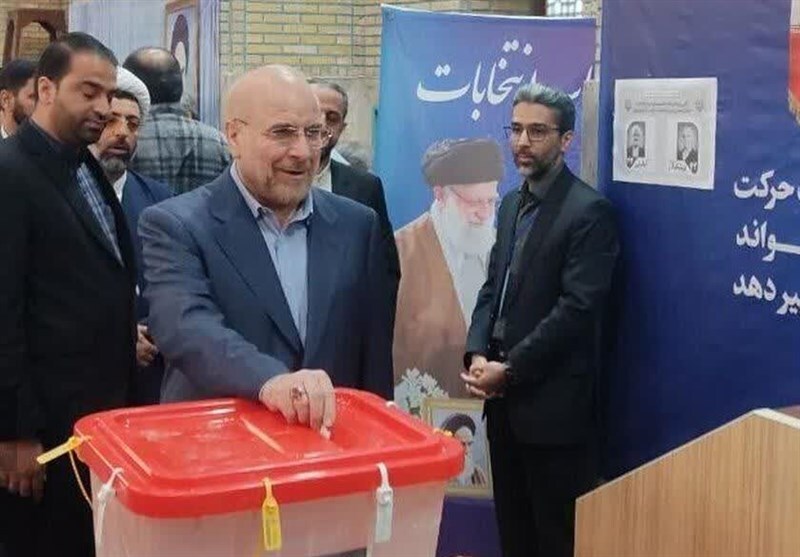 آغاز دور دوم انتخابات ریاست جمهوری/ رهبر انقلاب رأی خود را به صندوق انداختند