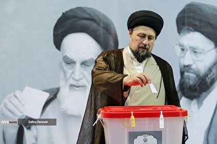 مرحله دوم انتخابات چهاردهمین دوره ریاست جمهوری - حسینیه جماران