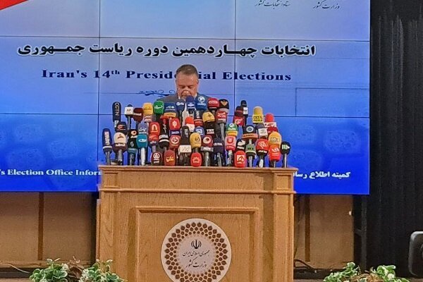 طحان‌ نظیف: مردم رأی خود را به ساعات پایانی موکول نکنند/  زمان اخذ رأی در تمام شعب تا ساعت ۲۰ تمدید شد