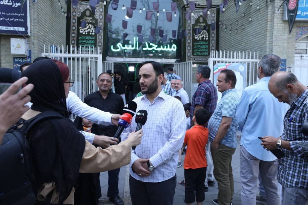 طحان‌ نظیف: مردم رأی خود را به ساعات پایانی موکول نکنند/ زمان اخذ رأی در تمام شعب تا ساعت ۲۰ تمدید شد