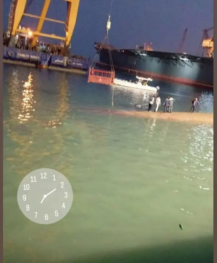 ناو سهند دوباره به زیر آب رفت! + عکس ناو سهند دوباره به زیر آب رفت! + عکس
